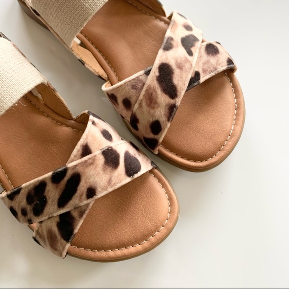 B.O.C Caty Natural Leopard Fabric Sandal Sz 7 NIB - Picture 2 of 8